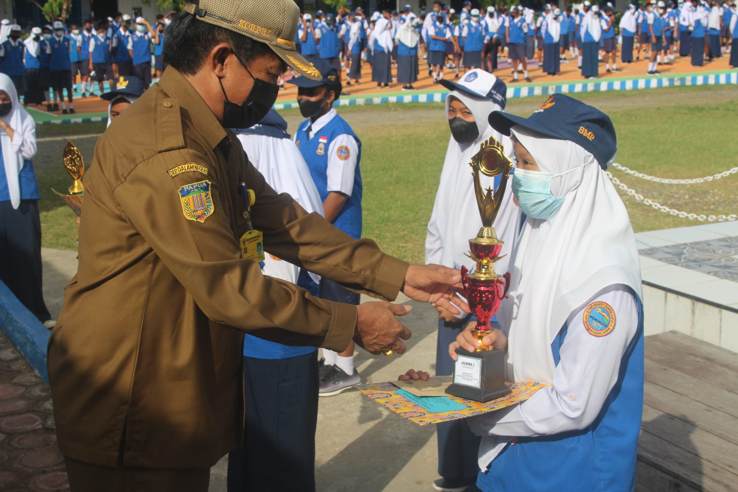 Juara Pertama Lomba Pidato Bulan Bahasa Se Kabupaten Nabire